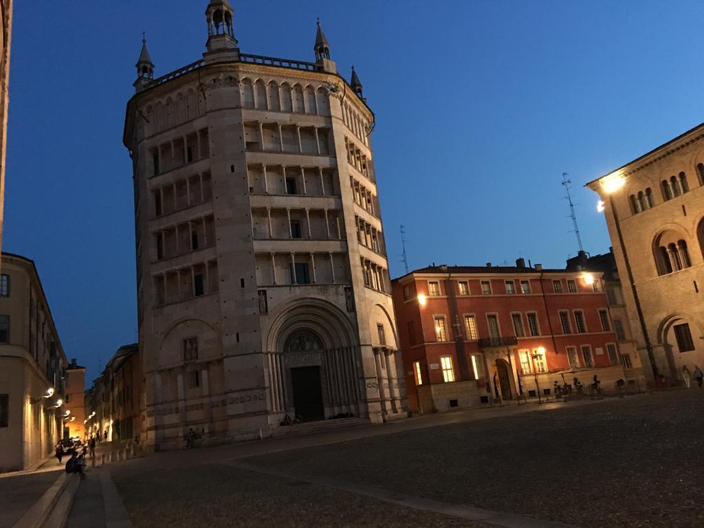 Appartamento Il Tenore D'Oro Centralissimo Parma Esterno foto